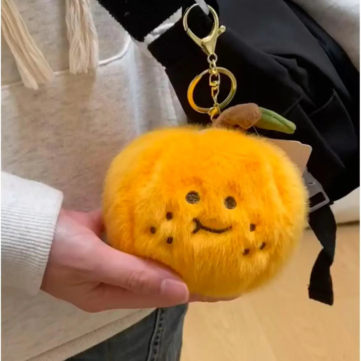 Peelable Orange Plush Keychain – 12 cm