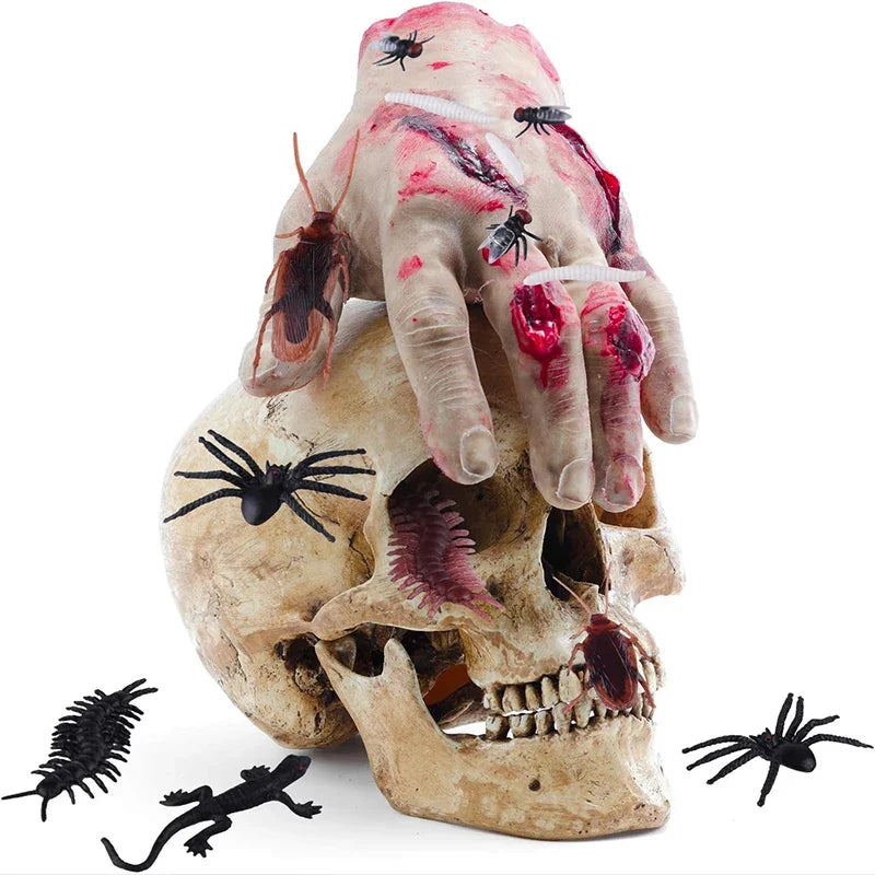 Fake Halloween Insect Props – 12 or 48 Pieces