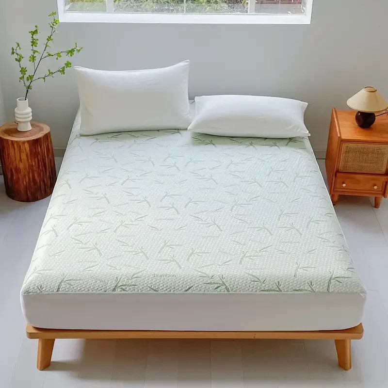 Waterproof Fitted Mattress Protector – Multiple Bed Sizes