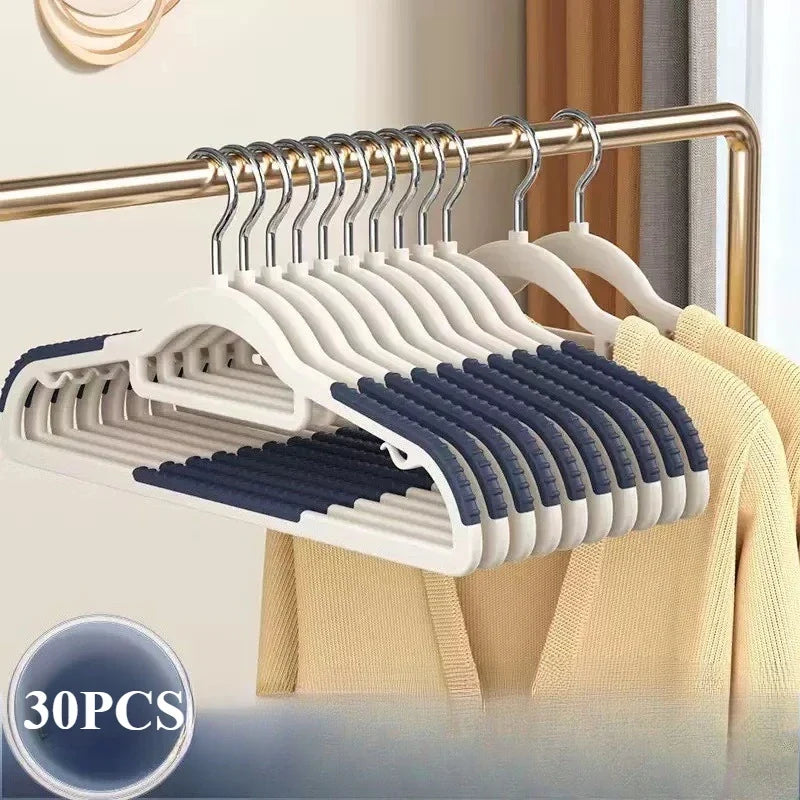 Non-Slip Clothes Hangers with Rotating Hooks – 30-Pack