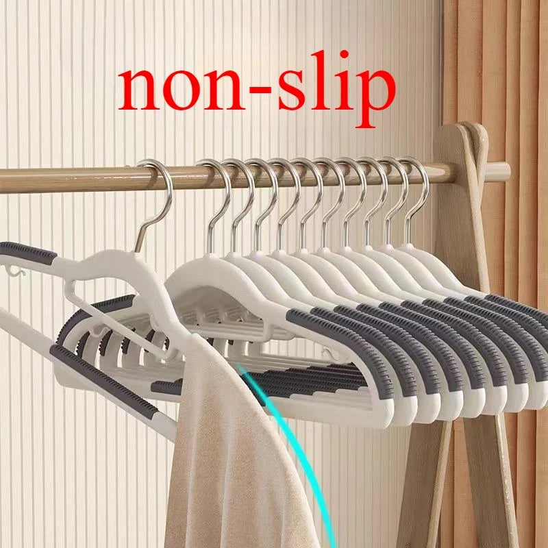 Non-Slip Clothes Hangers with Rotating Hooks – 30-Pack